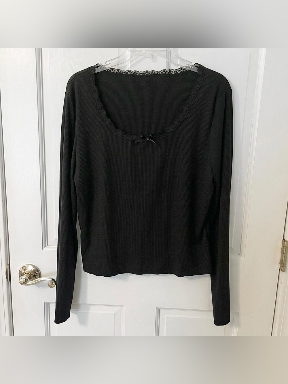 SHEIN Black Ribbed Lace-Trim Long Sleeve Top with Bow Detail